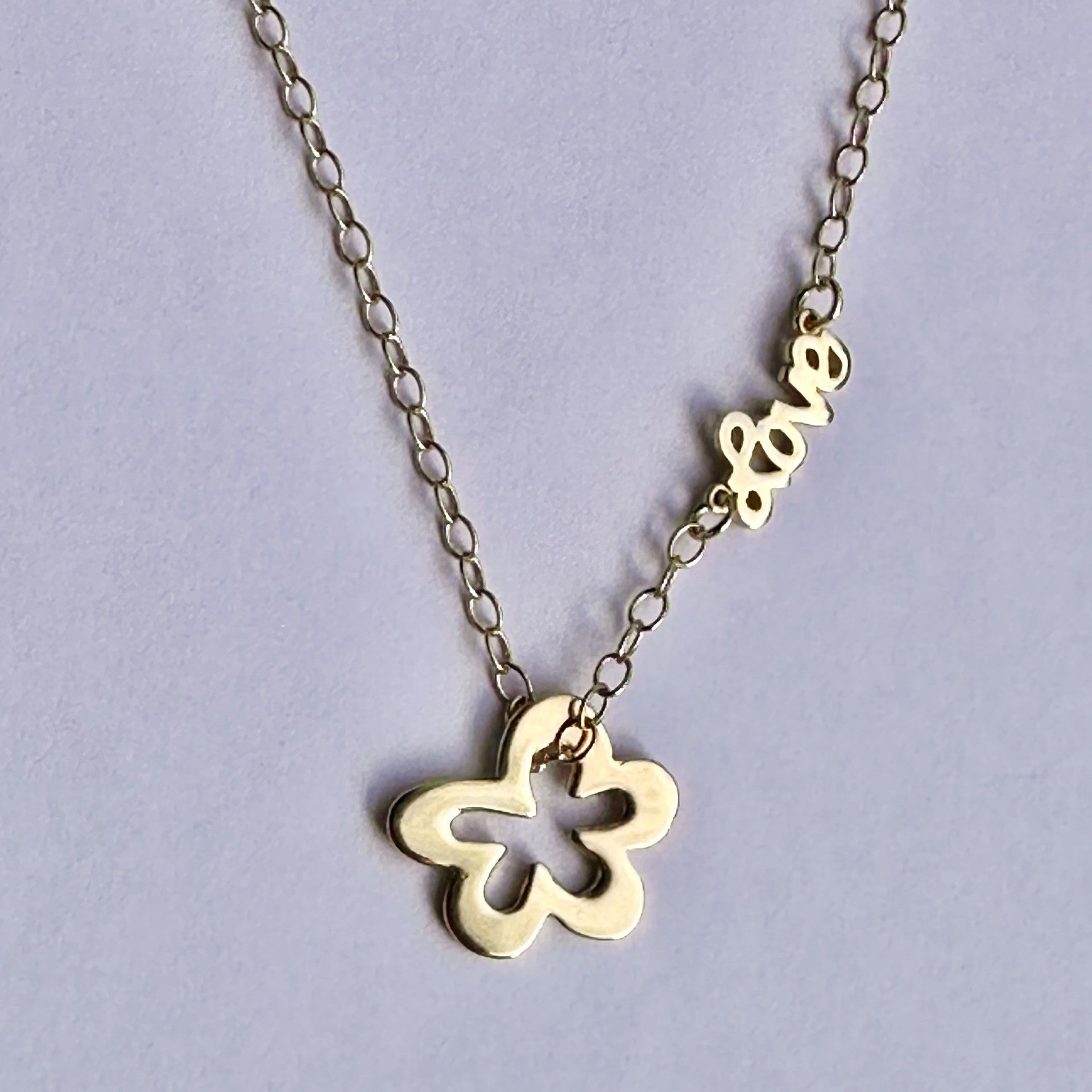 Bloom Gold Pendant