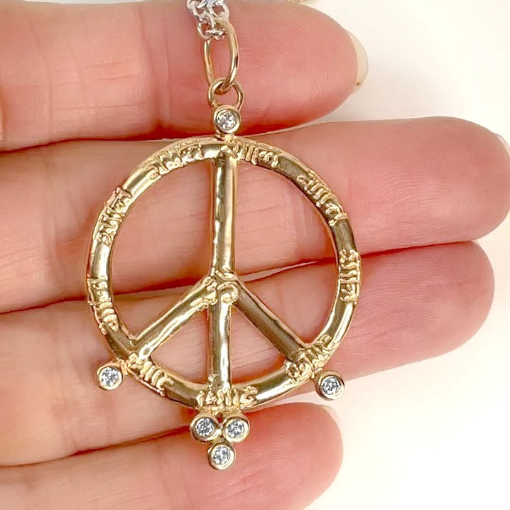 Peace Sign with Diamonds