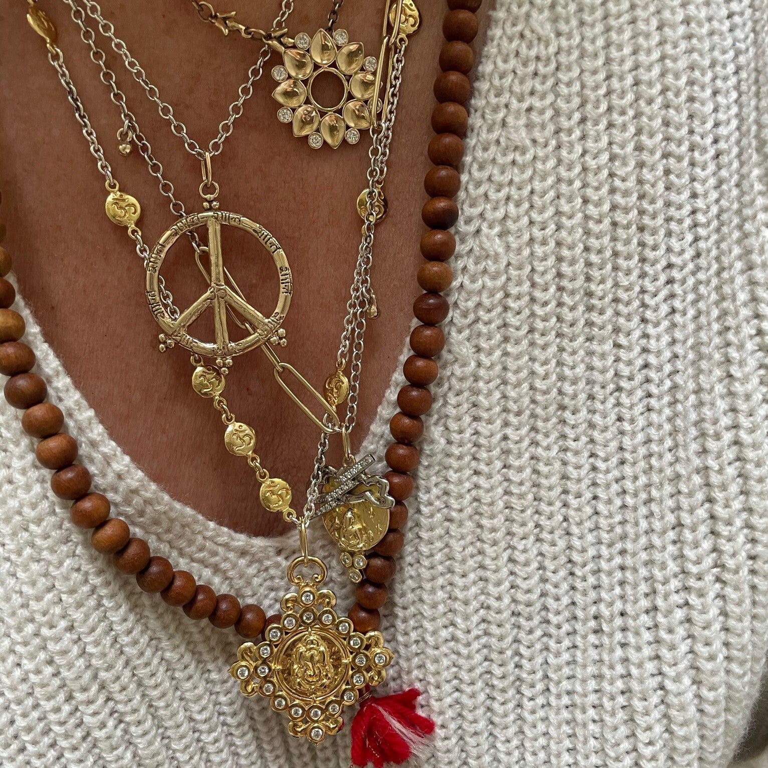 Peace Sign with Diamonds