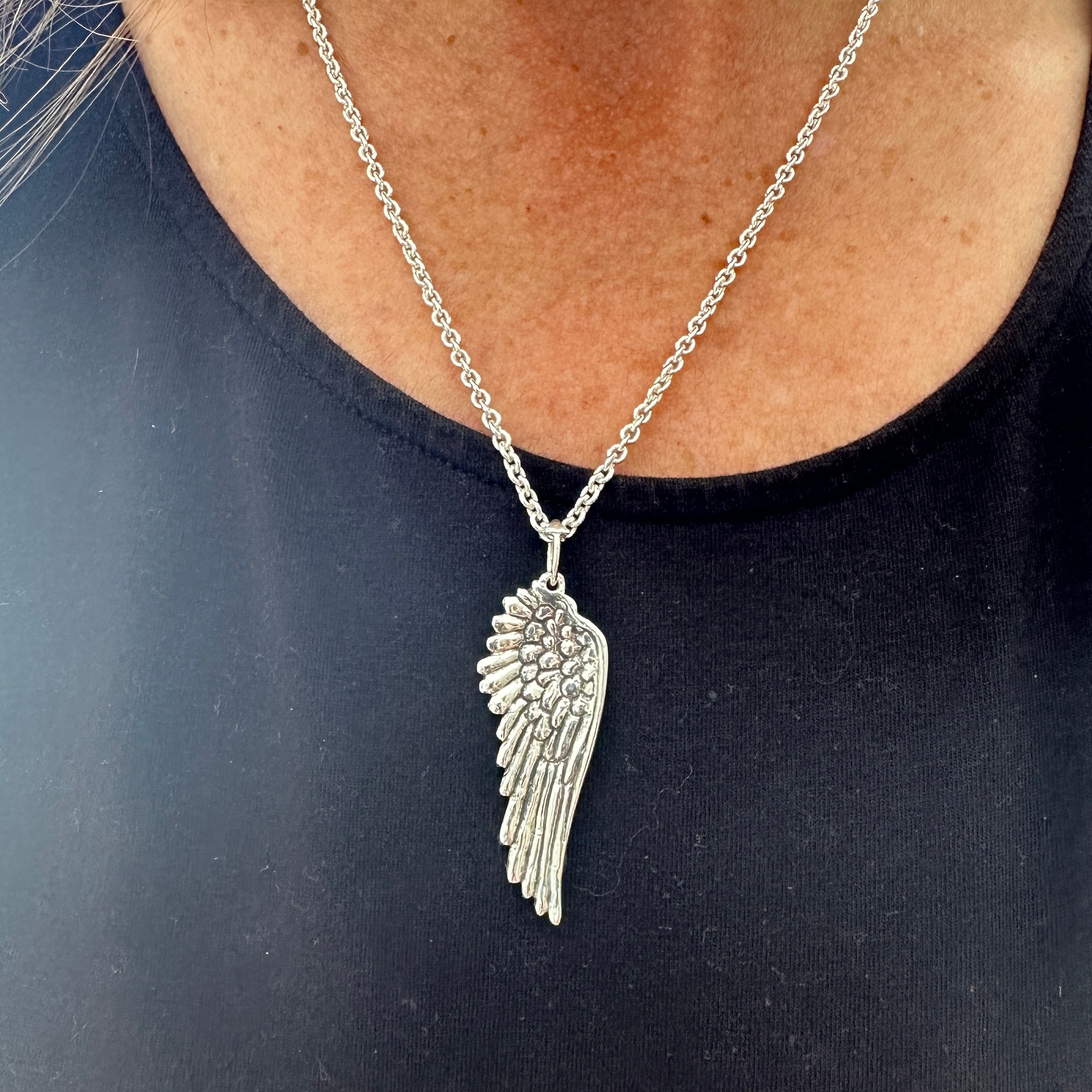 Tiny Lotus Bud Chain (silver)