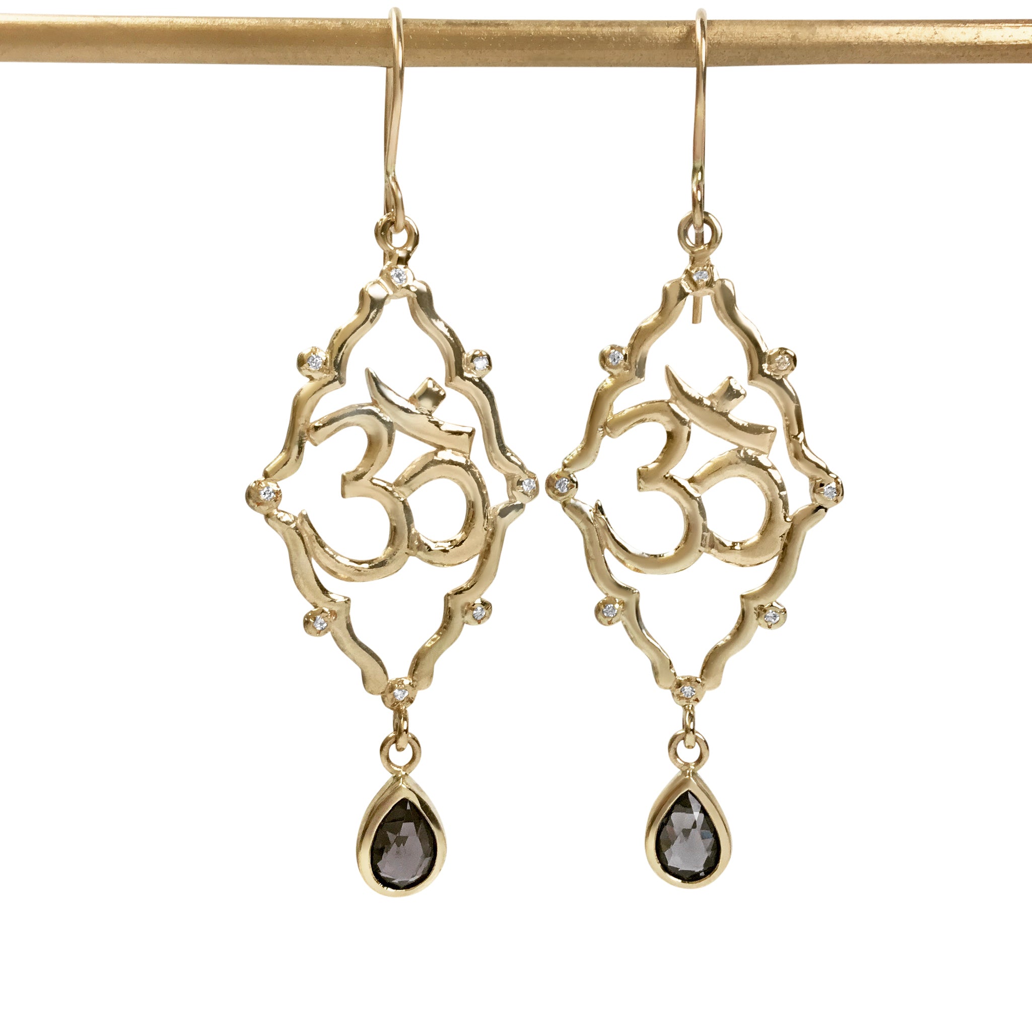 Shakti Om Earrings with Pear Lavender Spinels